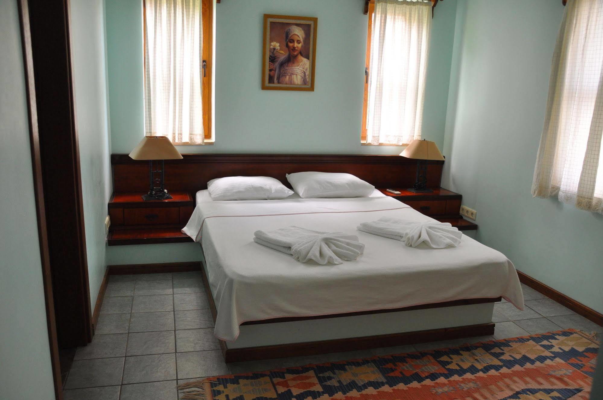Osmanli Hani Apart Hotel Далян Екстериор снимка